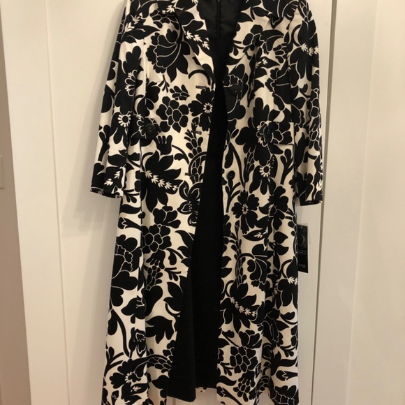 Vintage Quality Medium 2 Piece Dress and Coat Set - Picture 2 of 9